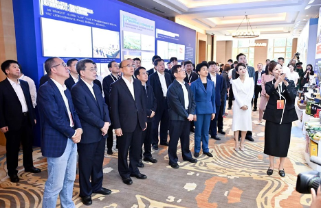“民营企业进边疆·龙江行”大会召开 “民营企业进边疆·龙江行”大会召开